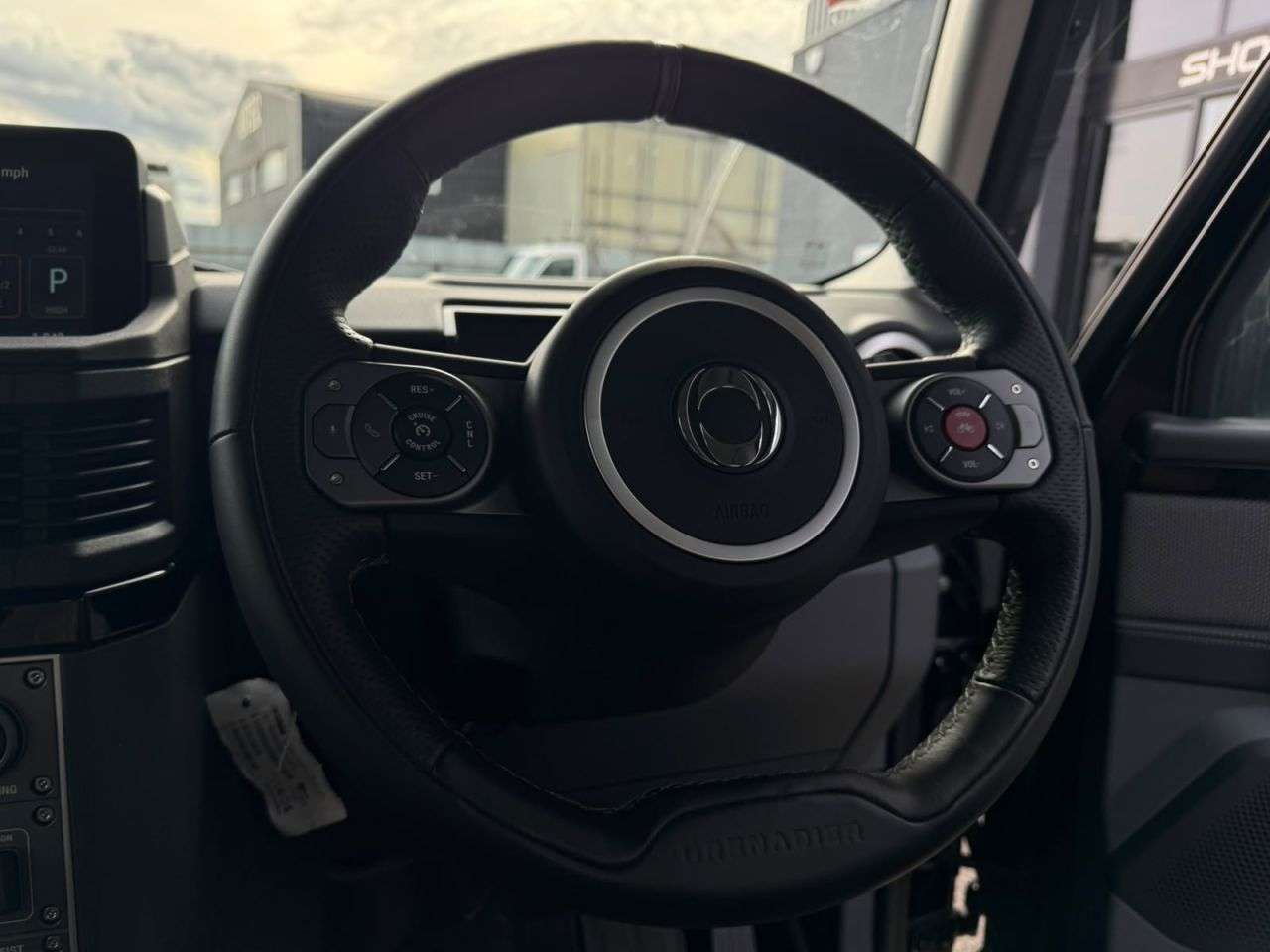 A 2025 INEOS GRENADIER 3.0D Trialmaster Station Wagon 6dr Diesel Auto 4WD Euro 6 (s/s) (246 ps) FI A 2025 INEOS GRENADIER 3.0D Trialmaster Station Wagon 6dr Diesel Auto 4WD Euro 6 (s/s) (246 ps) FI
