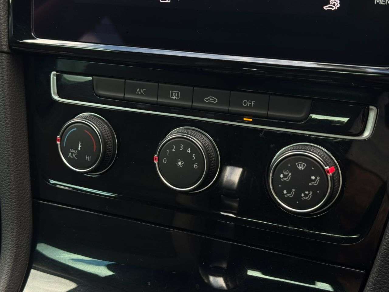 2018 VOLKSWAGEN GOLF 2018 VOLKSWAGEN GOLF