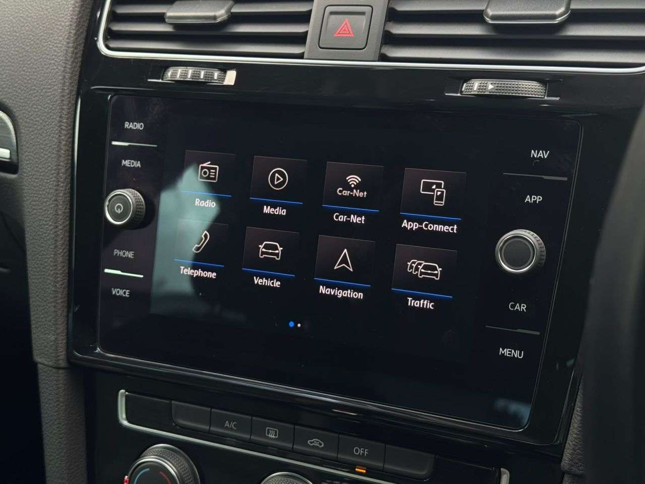 2018 VOLKSWAGEN GOLF 2018 VOLKSWAGEN GOLF