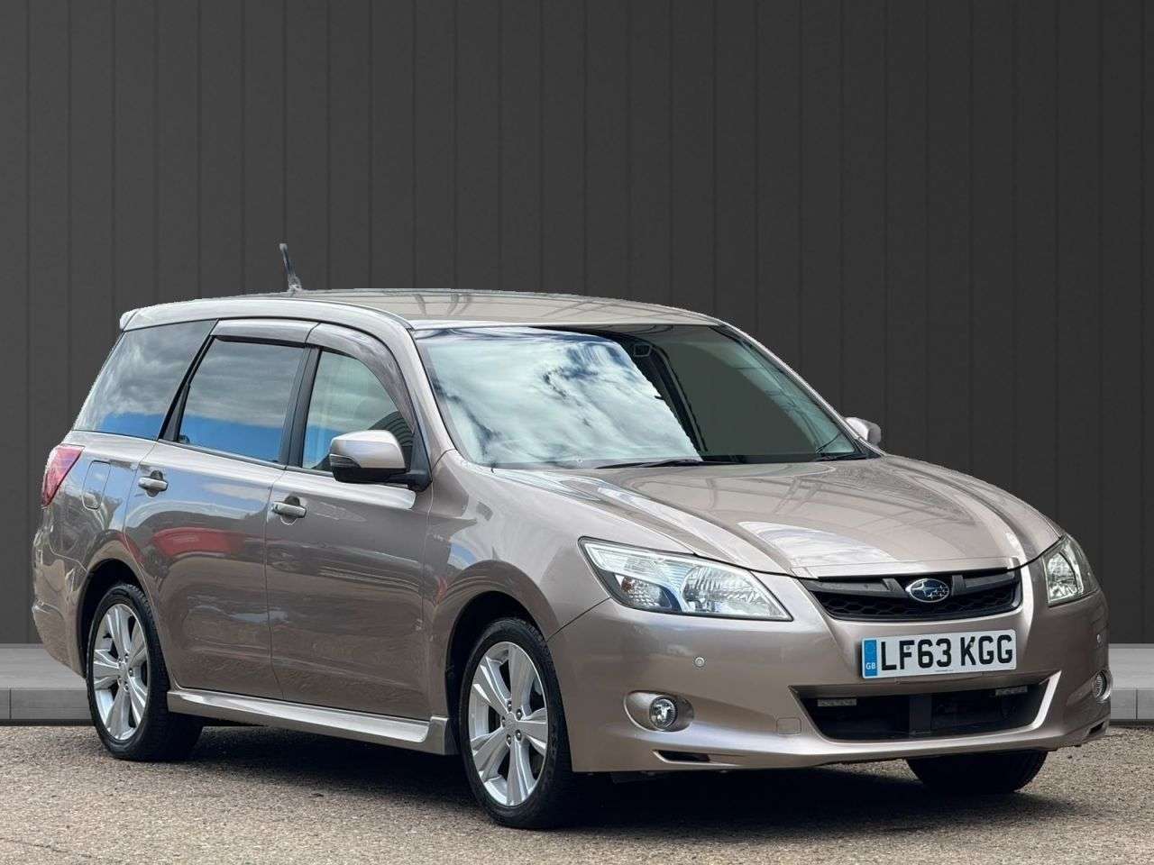 2013 SUBARU EXIGA 2013 SUBARU EXIGA