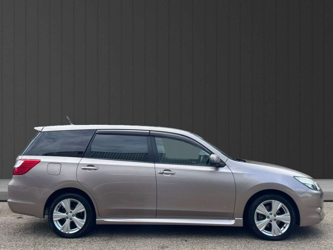 2013 SUBARU EXIGA 2013 SUBARU EXIGA