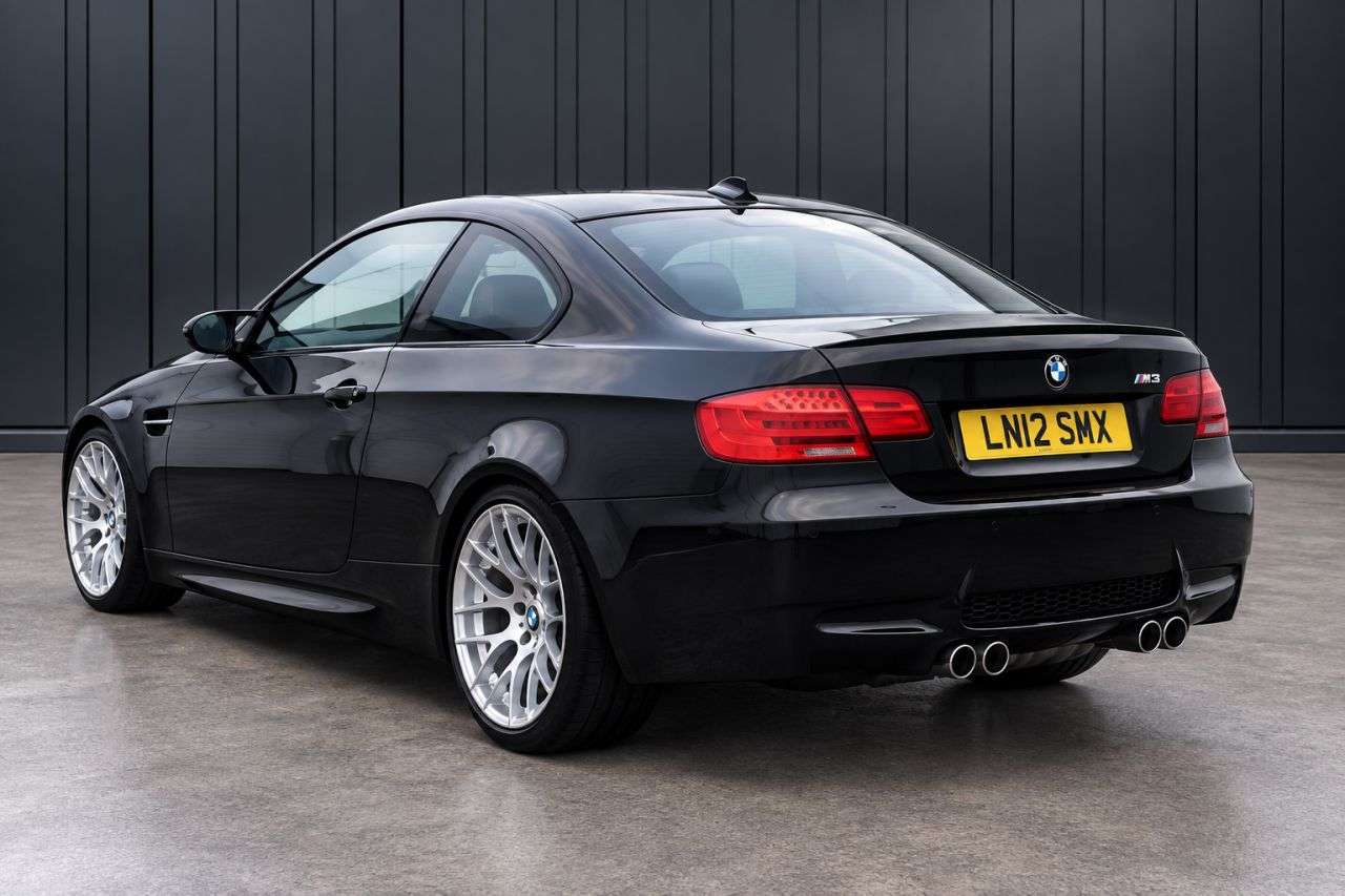 A 2012 BMW M3 4.0 iV8 Coupe 2dr Petrol DCT Euro 5 (420 ps) FINANCE+WARRANTY+SERVICE A 2012 BMW M3 4.0 iV8 Coupe 2dr Petrol DCT Euro 5 (420 ps) FINANCE+WARRANTY+SERVICE