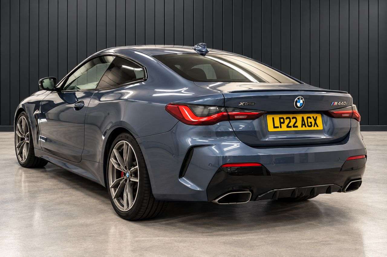 A 2022 BMW 4 SERIES 3.0 M440i MHT Coupe 2dr Petrol Hybrid Auto xDrive Euro 6 (s/s) (374 ps) FIN A 2022 BMW 4 SERIES 3.0 M440i MHT Coupe 2dr Petrol Hybrid Auto xDrive Euro 6 (s/s) (374 ps) FIN