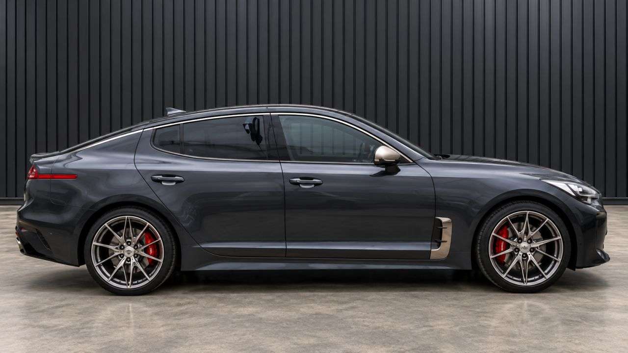 A 2018 KIA STINGER GT S ISG A 2018 KIA STINGER GT S ISG