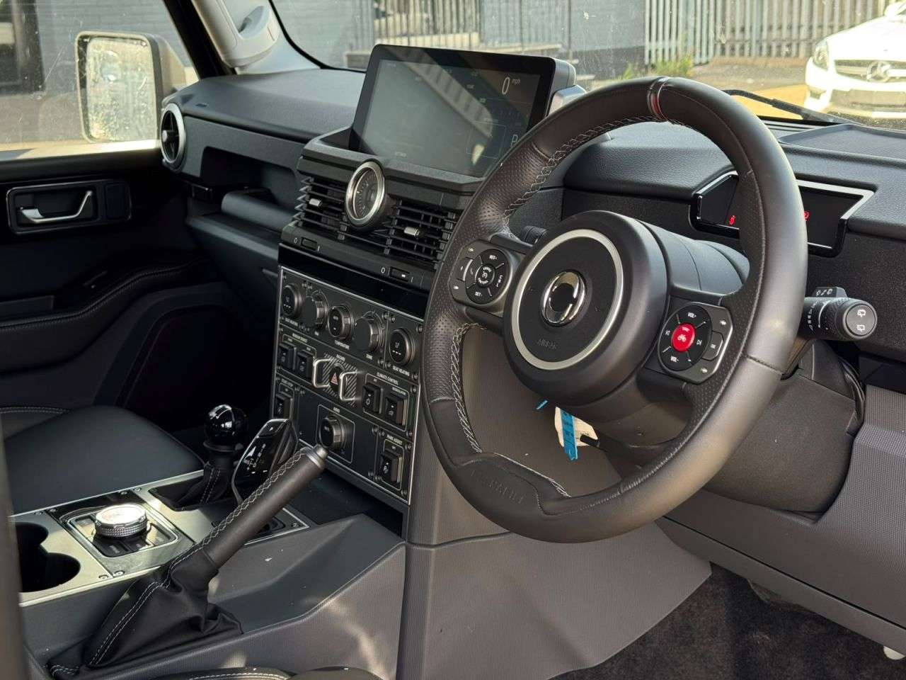 A 2025 INEOS GRENADIER 3.0D Fieldmaster Station Wagon 6dr Diesel Auto 4WD Euro 6 (s/s) (242 ps) FI A 2025 INEOS GRENADIER 3.0D Fieldmaster Station Wagon 6dr Diesel Auto 4WD Euro 6 (s/s) (242 ps) FI