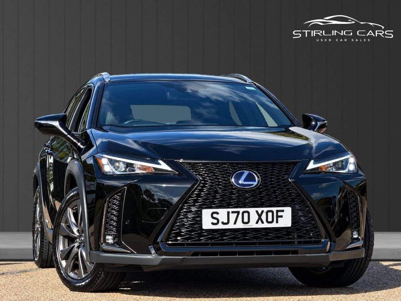 A 2020 LEXUS UX 2.0 250h F Sport SUV 5dr Petrol Hybrid E-CVT Euro 6 (s/s) (184 ps) MEDIA+AC A 2020 LEXUS UX 2.0 250h F Sport SUV 5dr Petrol Hybrid E-CVT Euro 6 (s/s) (184 ps) MEDIA+AC