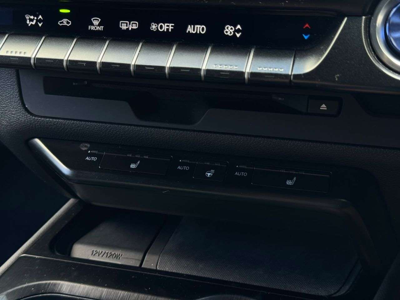 2020 LEXUS UX 2020 LEXUS UX
