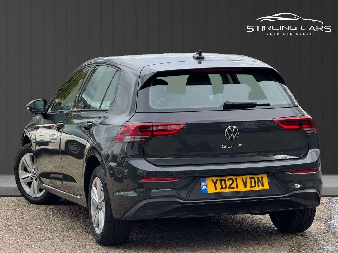 A 2021 VOLKSWAGEN GOLF 1.0 TSI Life Hatchback 5dr Petrol Manual Euro 6 (s/s) (110 ps) FINANCE+WARR A 2021 VOLKSWAGEN GOLF 1.0 TSI Life Hatchback 5dr Petrol Manual Euro 6 (s/s) (110 ps) FINANCE+WARR