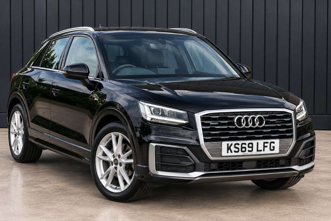 A 2019 AUDI Q2 1.6 TDI 30 S line SUV 5dr Diesel S Tronic Euro 6 (s/s) (116 ps) A 2019 AUDI Q2 1.6 TDI 30 S line SUV 5dr Diesel S Tronic Euro 6 (s/s) (116 ps)