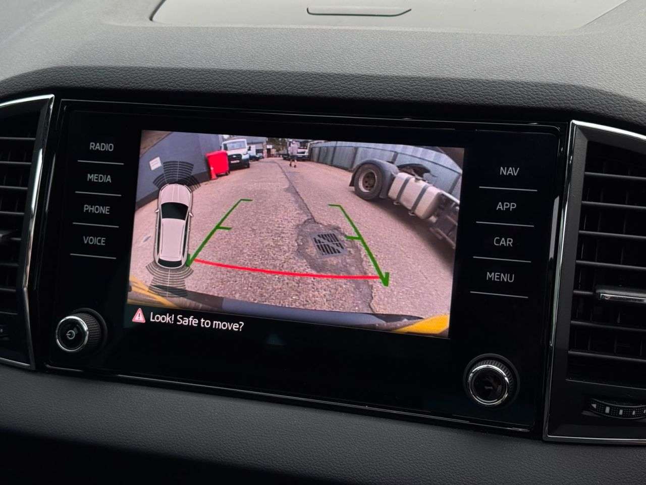 2019 SKODA KAROQ 2019 SKODA KAROQ