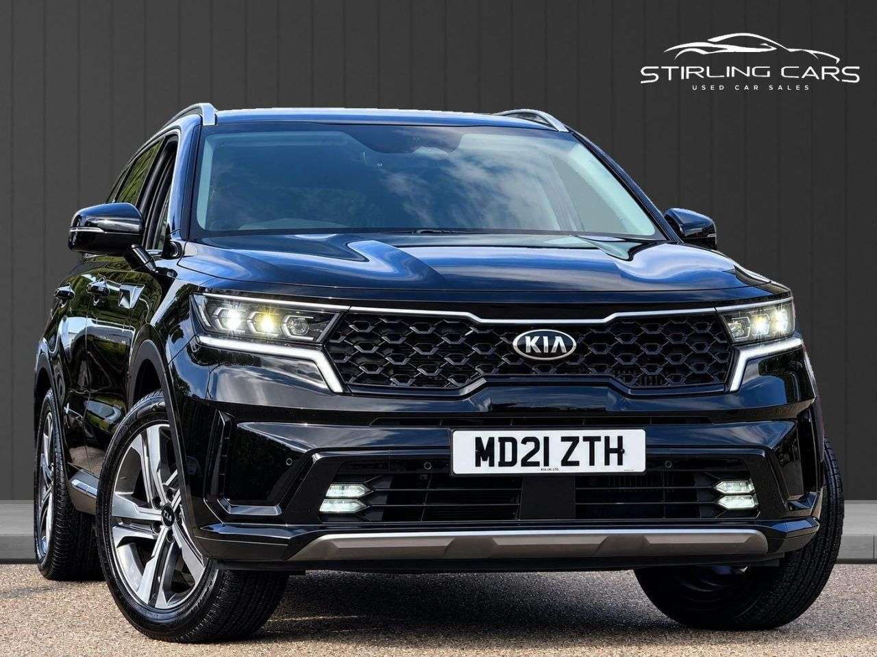A 2021 KIA SORENTO 1.6 h T-GDi 3 SUV 5dr Petrol Hybrid Auto AWD Euro 6 (s/s) (226 bhp) FINANCE A 2021 KIA SORENTO 1.6 h T-GDi 3 SUV 5dr Petrol Hybrid Auto AWD Euro 6 (s/s) (226 bhp) FINANCE