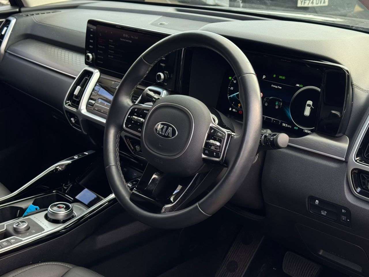A 2021 KIA SORENTO 1.6 h T-GDi 3 SUV 5dr Petrol Hybrid Auto AWD Euro 6 (s/s) (226 bhp) FINANCE A 2021 KIA SORENTO 1.6 h T-GDi 3 SUV 5dr Petrol Hybrid Auto AWD Euro 6 (s/s) (226 bhp) FINANCE