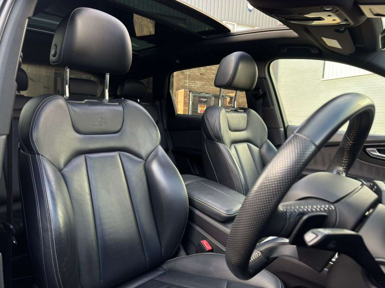 A 2019 AUDI Q7 3.0 TDI V6 50 Black Edition SUV 5dr Diesel Tiptronic quattro Euro 6 (s/s) ( A 2019 AUDI Q7 3.0 TDI V6 50 Black Edition SUV 5dr Diesel Tiptronic quattro Euro 6 (s/s) (