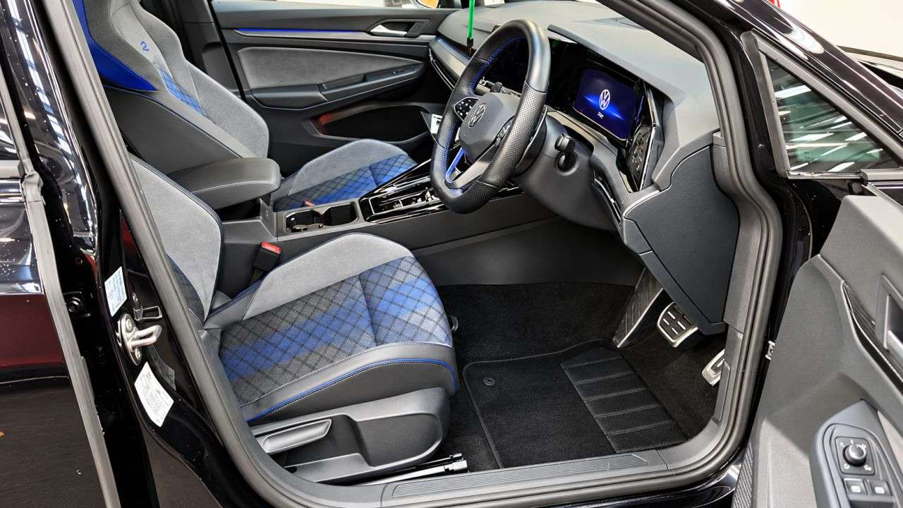 2023 VOLKSWAGEN GOLF 2023 VOLKSWAGEN GOLF
