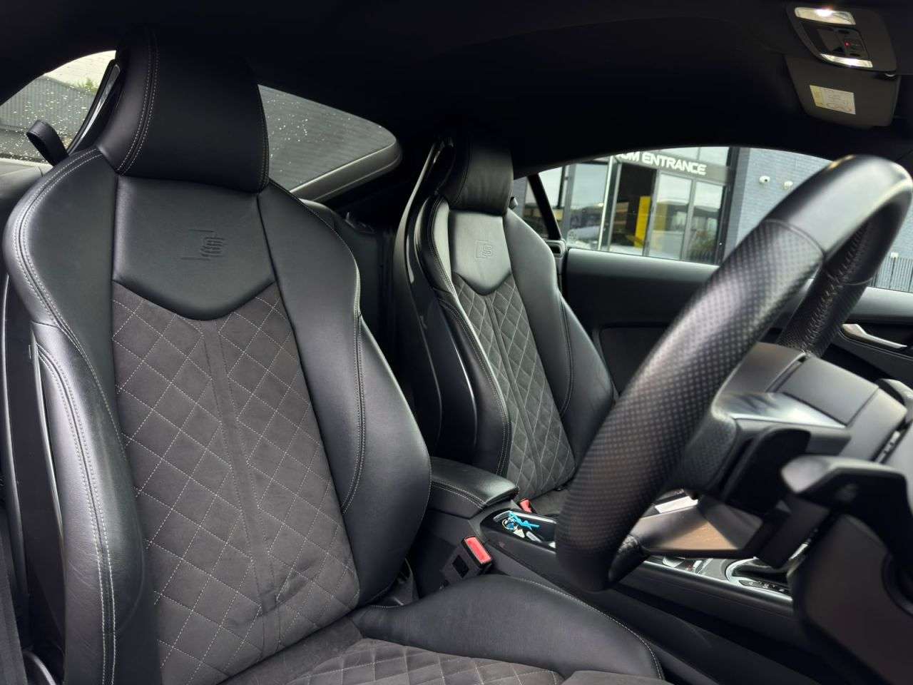 A 2022 AUDI TT 2.0 TFSI 40 Black Edition Coupe 3dr Petrol S Tronic Euro 6 (s/s) (197 ps) F A 2022 AUDI TT 2.0 TFSI 40 Black Edition Coupe 3dr Petrol S Tronic Euro 6 (s/s) (197 ps) F