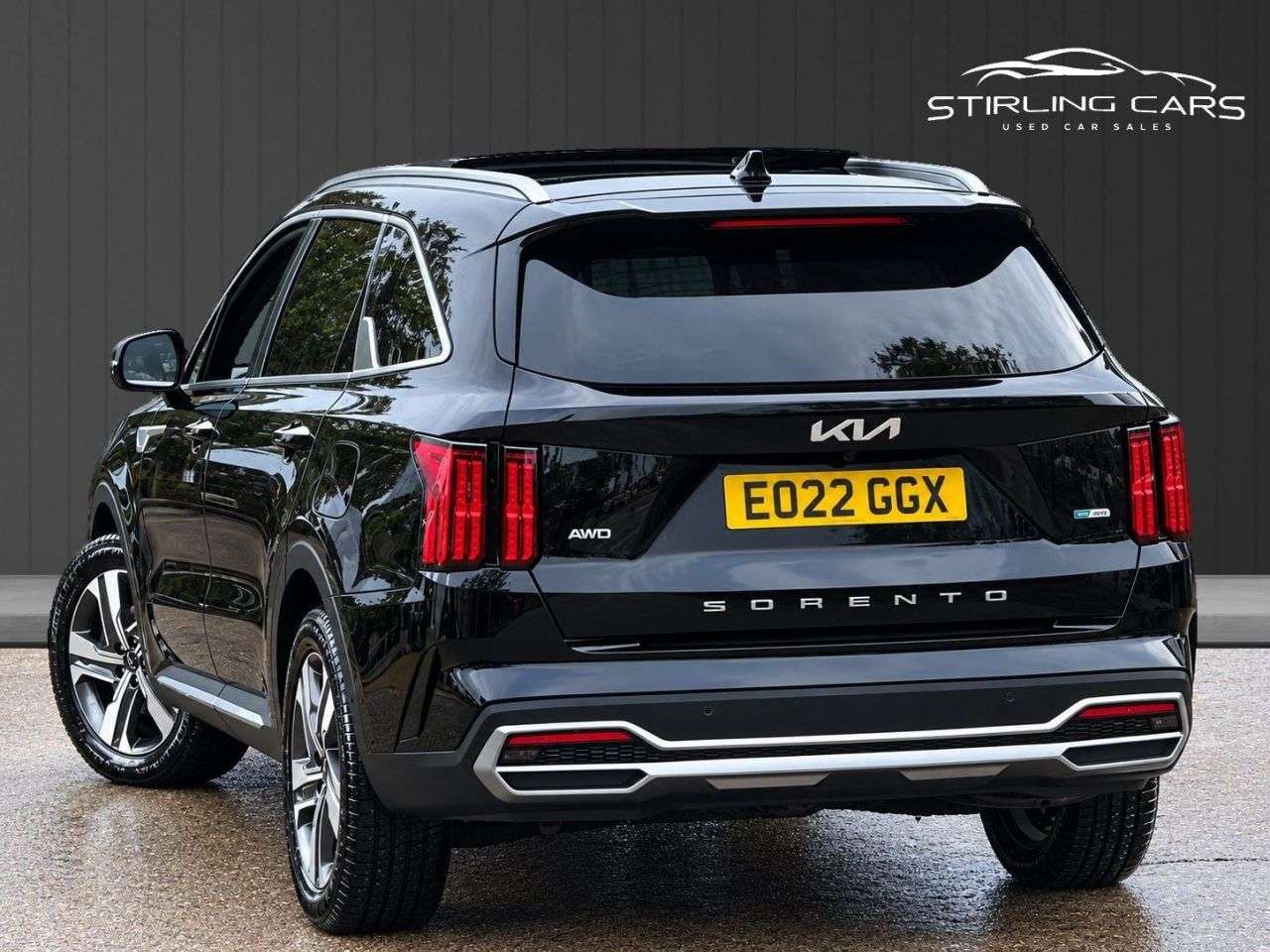 A 2022 KIA SORENTO 1.6 h T-GDi 4 SUV 5dr Petrol Hybrid Auto AWD Euro 6 (s/s) (226 bhp) FINANCE A 2022 KIA SORENTO 1.6 h T-GDi 4 SUV 5dr Petrol Hybrid Auto AWD Euro 6 (s/s) (226 bhp) FINANCE