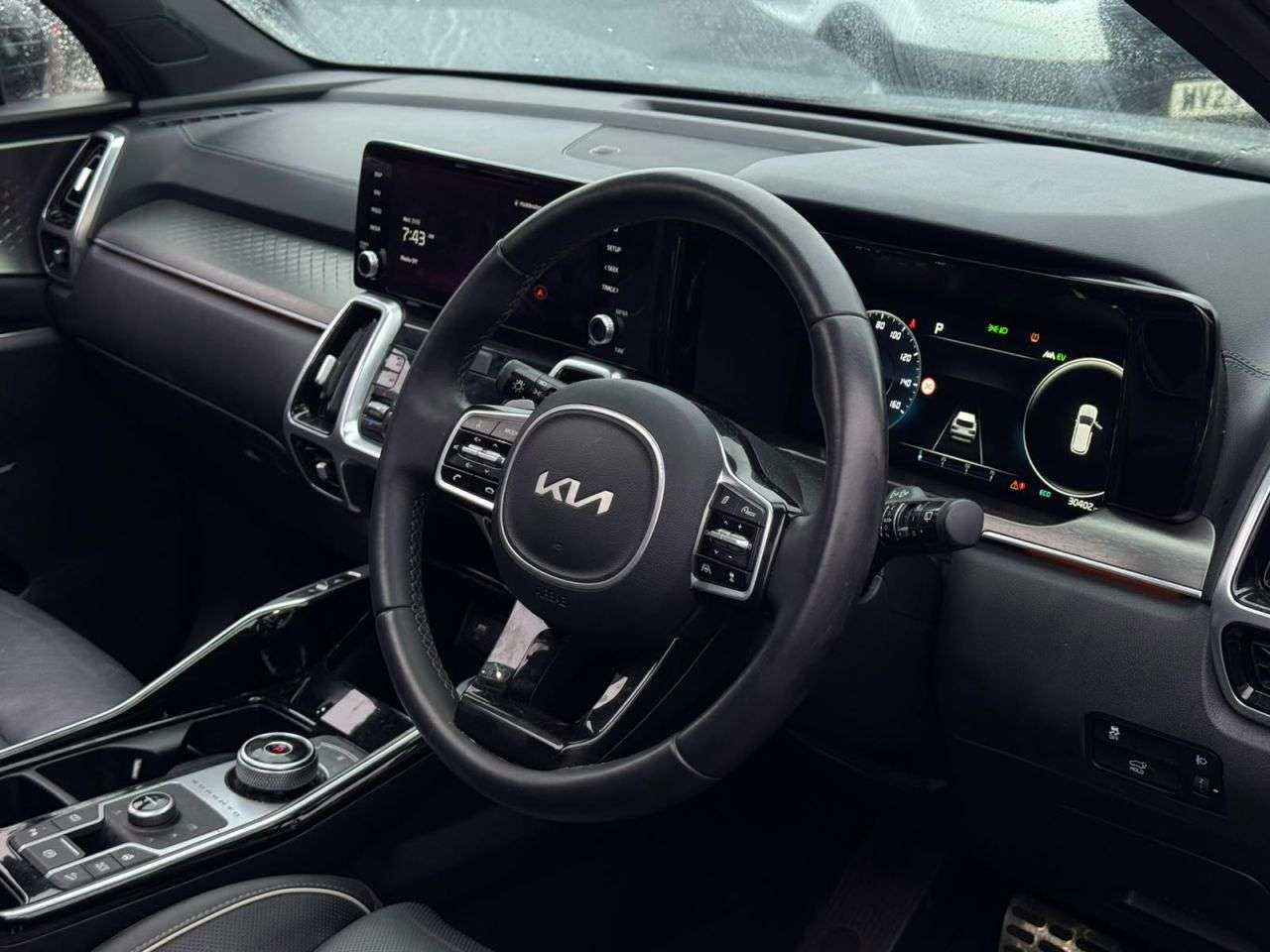 A 2022 KIA SORENTO 1.6 h T-GDi 4 SUV 5dr Petrol Hybrid Auto AWD Euro 6 (s/s) (226 bhp) FINANCE A 2022 KIA SORENTO 1.6 h T-GDi 4 SUV 5dr Petrol Hybrid Auto AWD Euro 6 (s/s) (226 bhp) FINANCE