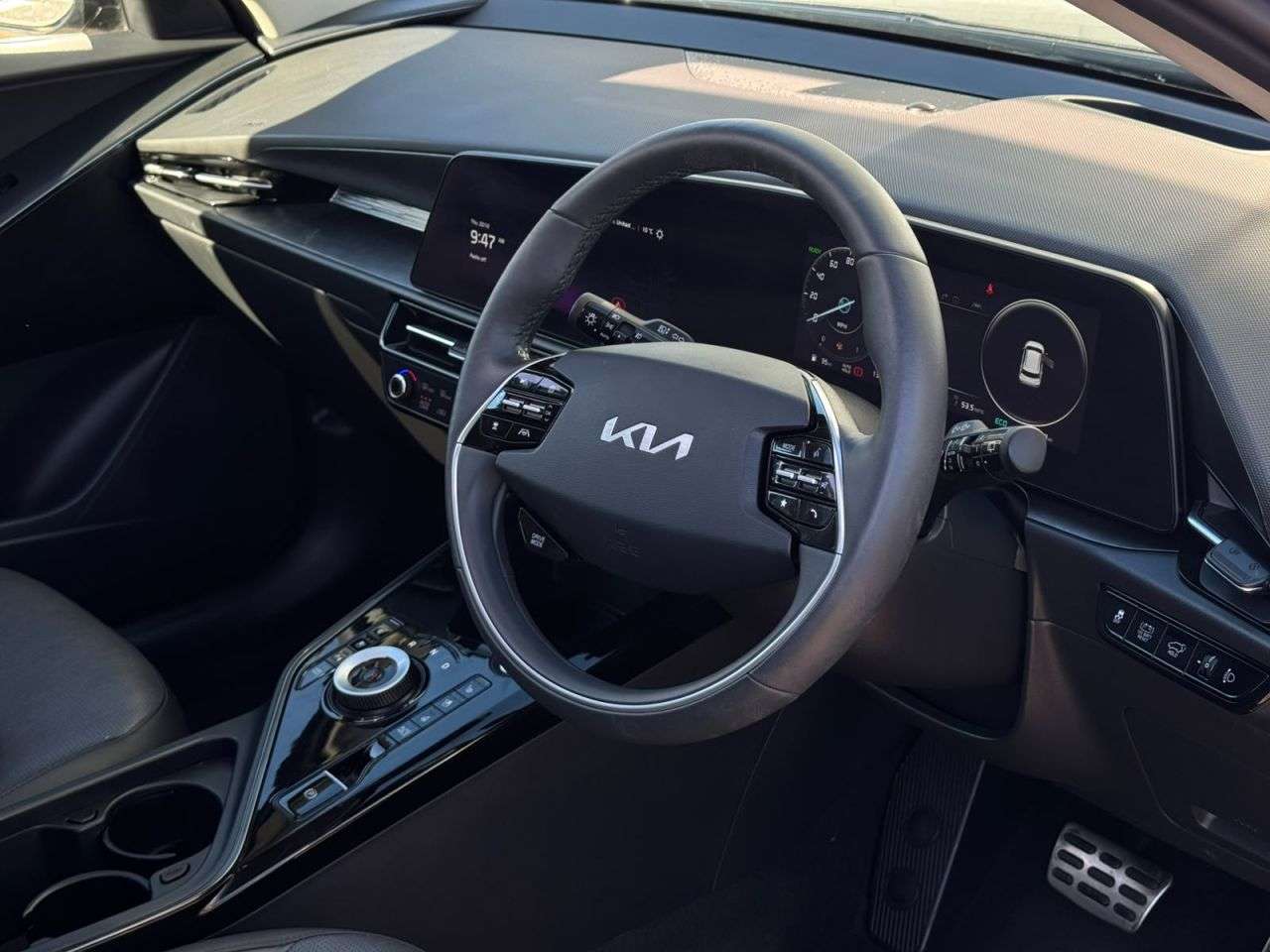 A 2023 KIA NIRO 1.6h GDi 4 SUV 5dr Petrol Hybrid DCT Euro 6 (s/s) (139 bhp) FINANCE+WARRANT A 2023 KIA NIRO 1.6h GDi 4 SUV 5dr Petrol Hybrid DCT Euro 6 (s/s) (139 bhp) FINANCE+WARRANT
