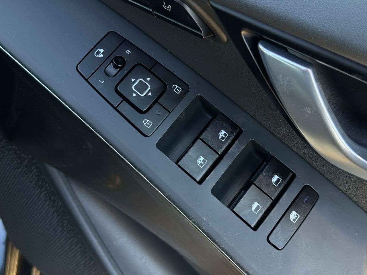 2023 KIA NIRO 2023 KIA NIRO