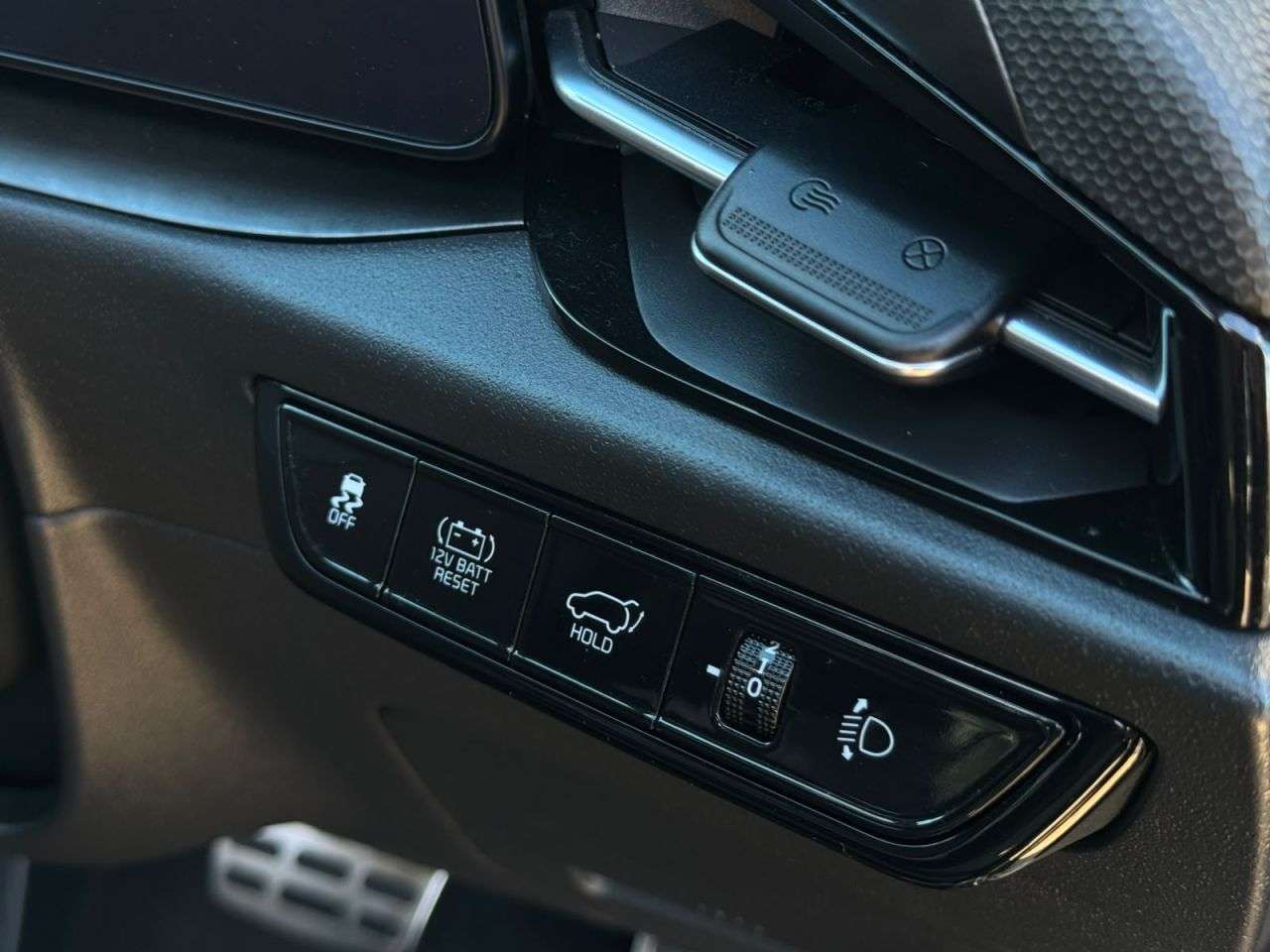 2023 KIA NIRO 2023 KIA NIRO