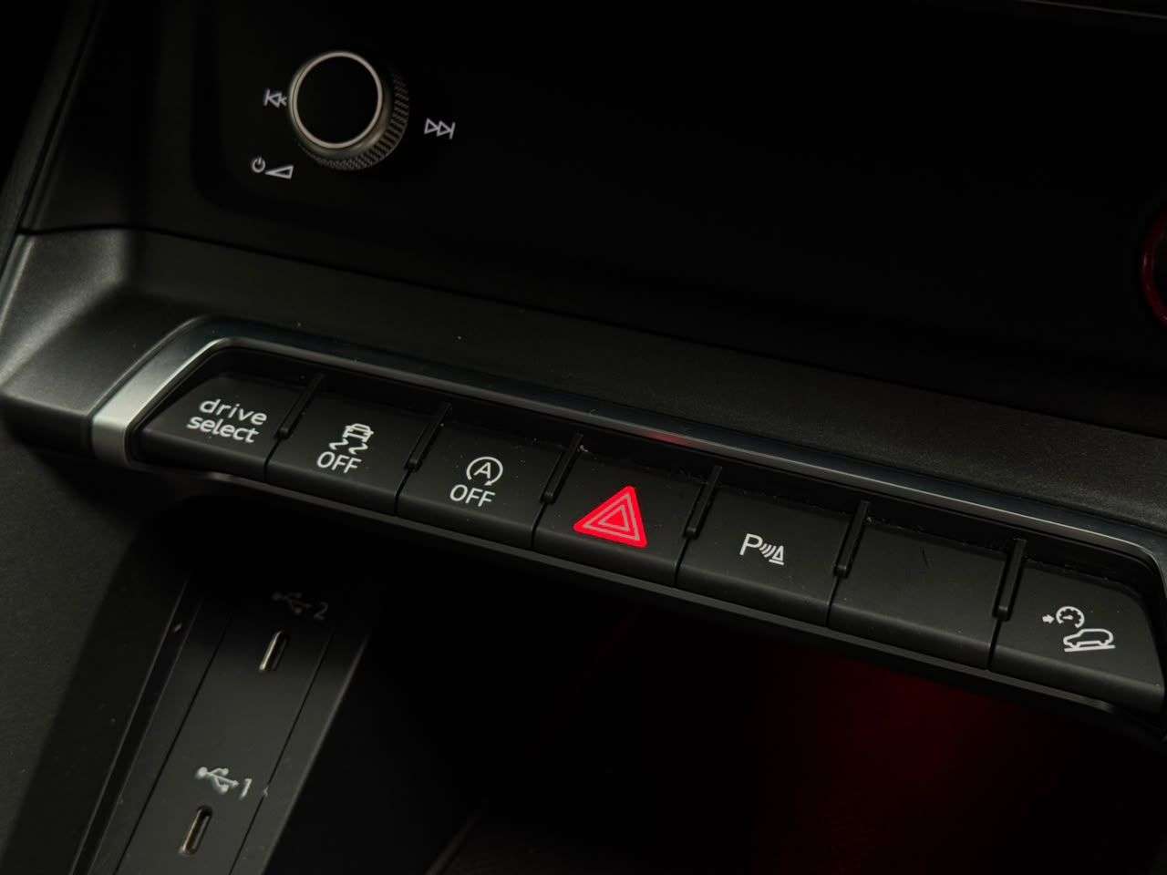 2022 AUDI RS Q3 2022 AUDI RS Q3