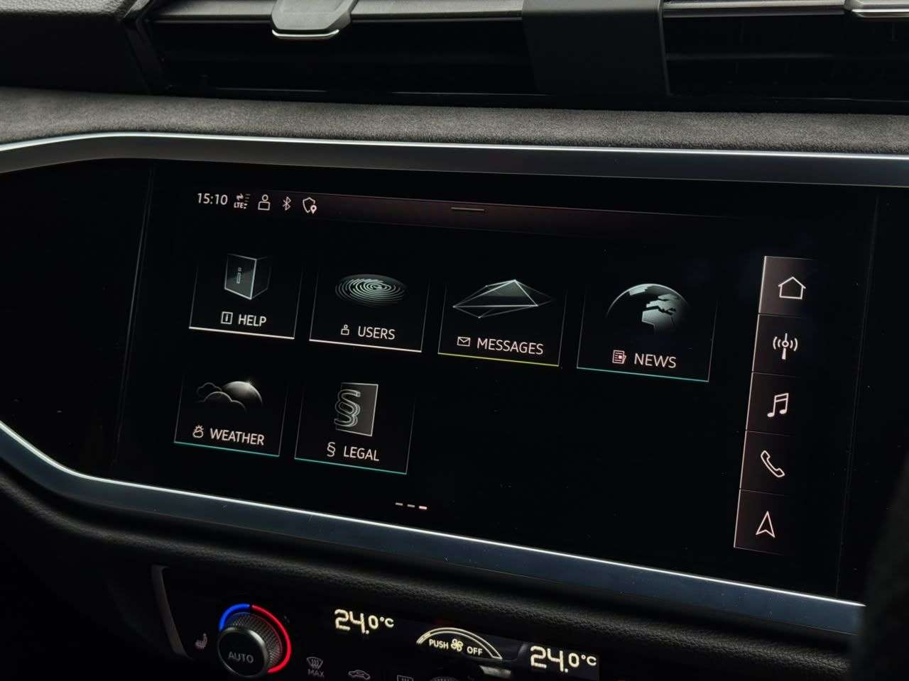 2022 AUDI RS Q3 2022 AUDI RS Q3