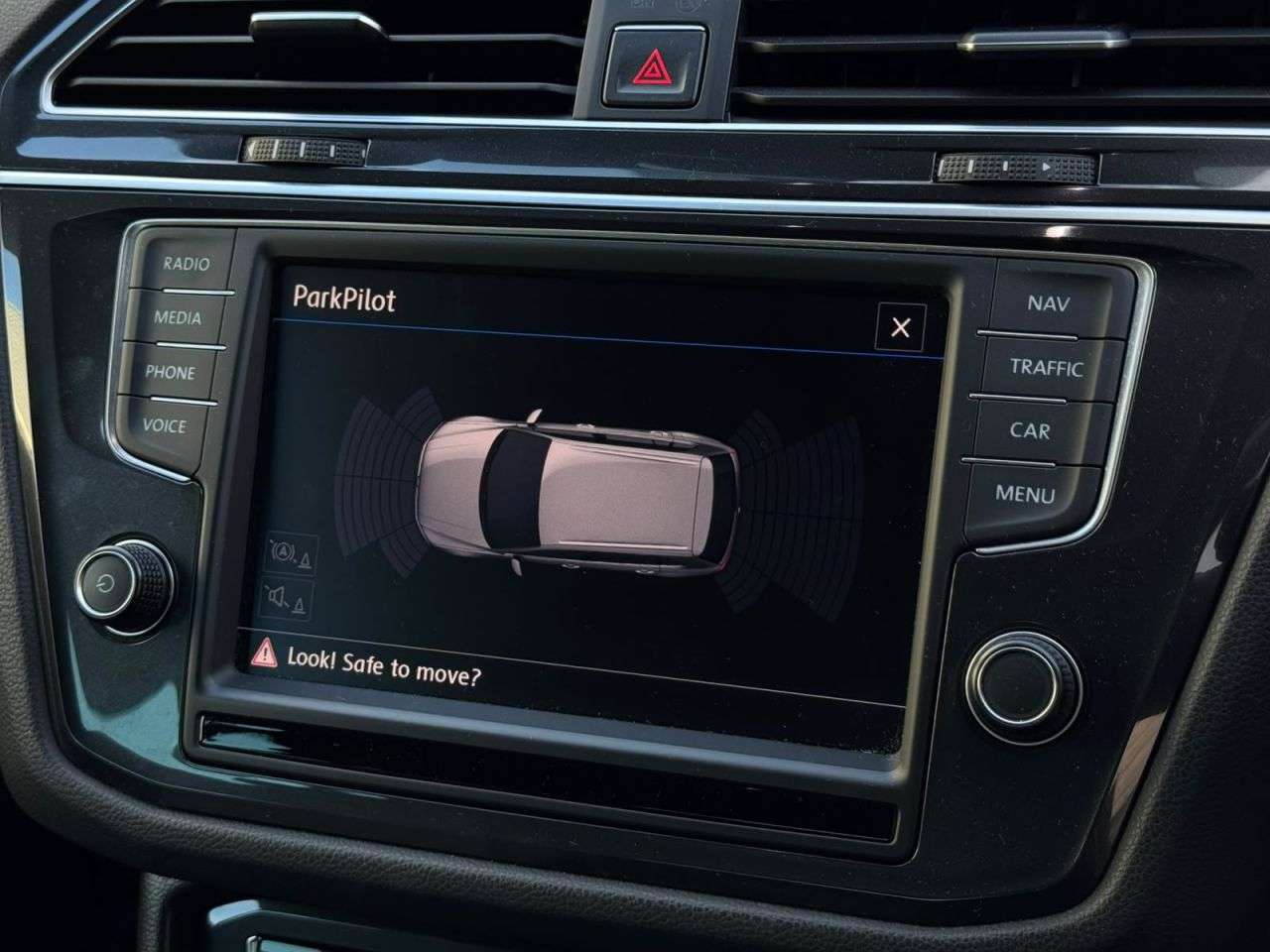 2017 VOLKSWAGEN TIGUAN 2017 VOLKSWAGEN TIGUAN