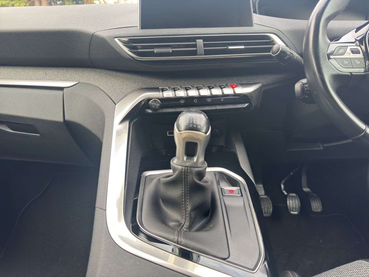 2018 PEUGEOT 3008 2018 PEUGEOT 3008