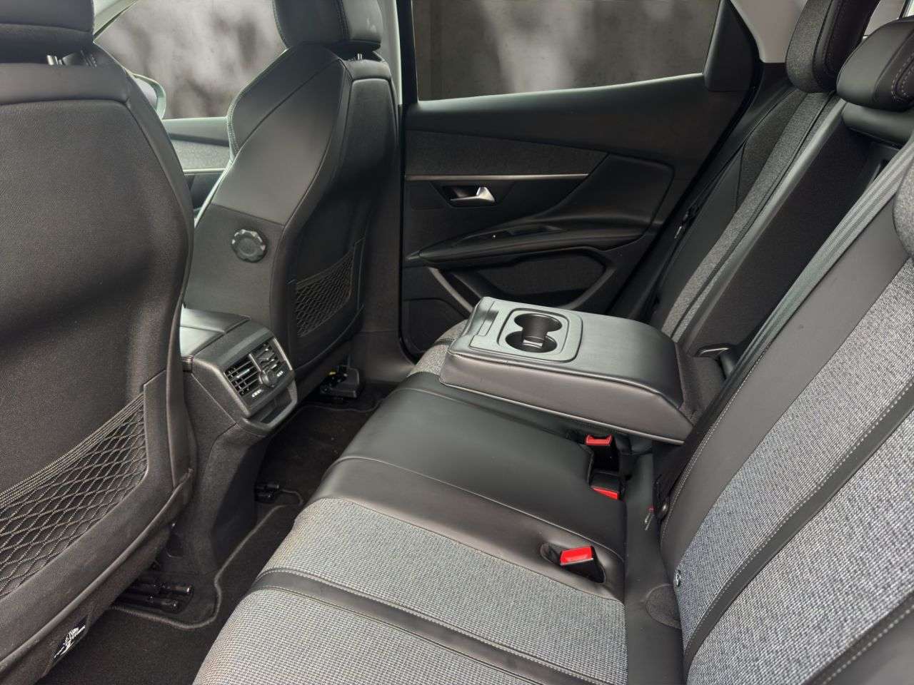 2018 PEUGEOT 3008 2018 PEUGEOT 3008