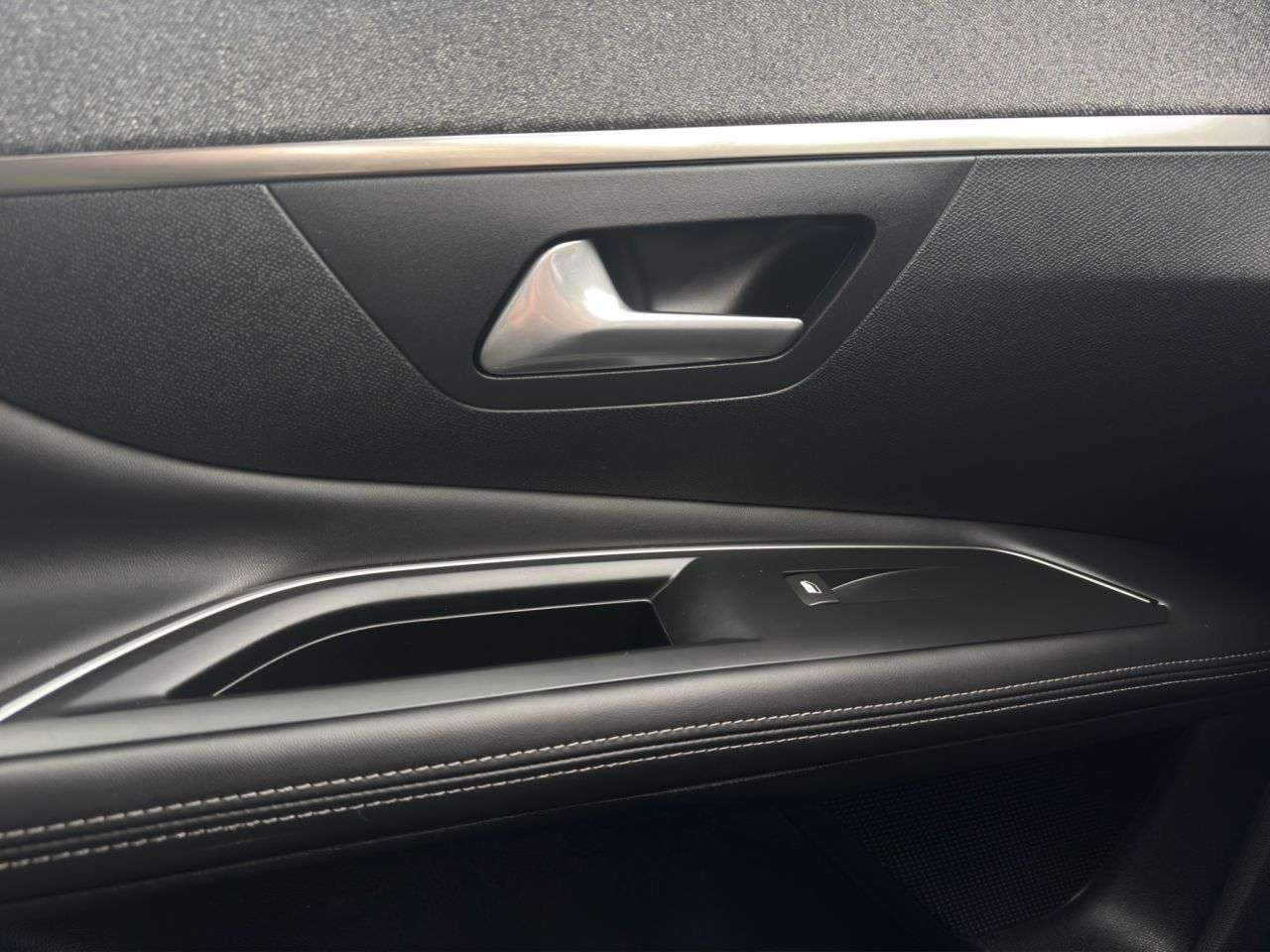 2018 PEUGEOT 3008 2018 PEUGEOT 3008