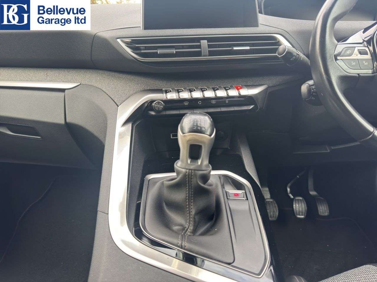 2018 PEUGEOT 3008 2018 PEUGEOT 3008