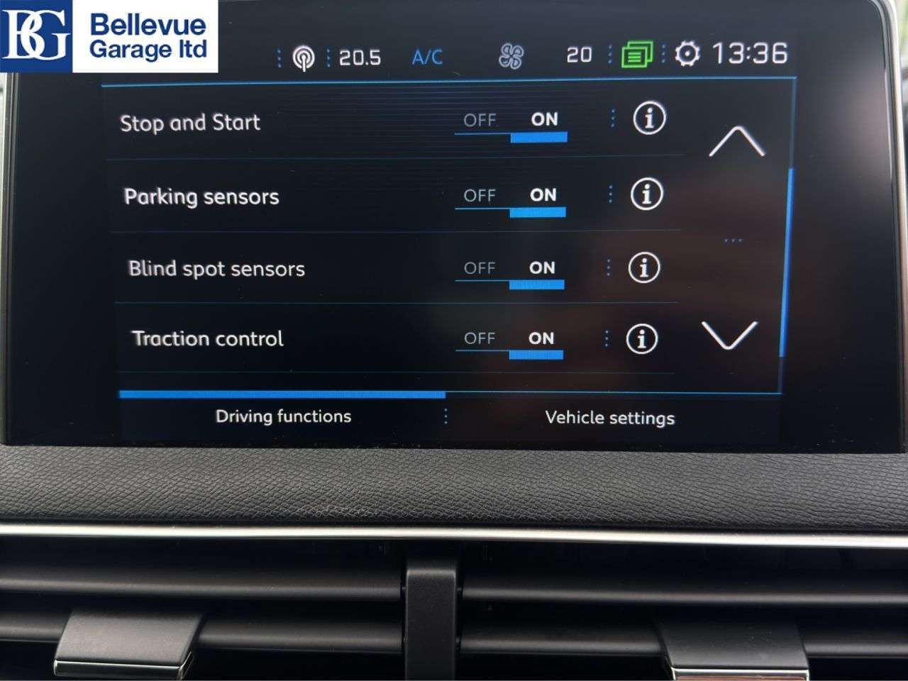 2018 PEUGEOT 3008 2018 PEUGEOT 3008