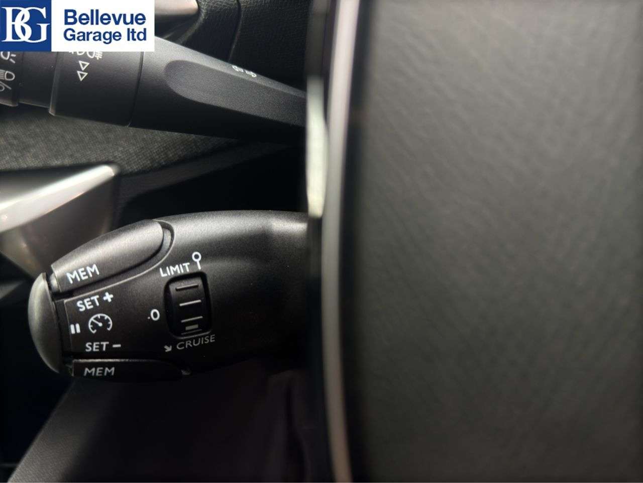 2018 PEUGEOT 3008 2018 PEUGEOT 3008