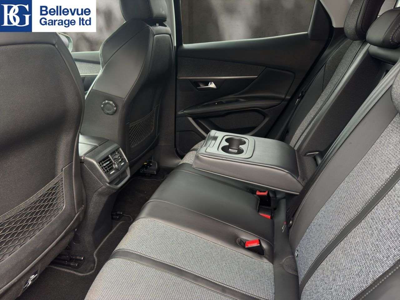 2018 PEUGEOT 3008 2018 PEUGEOT 3008