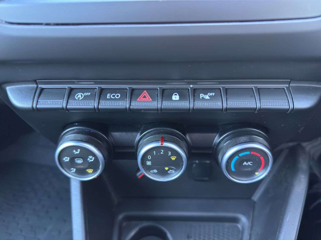 2019 DACIA DUSTER 2019 DACIA DUSTER