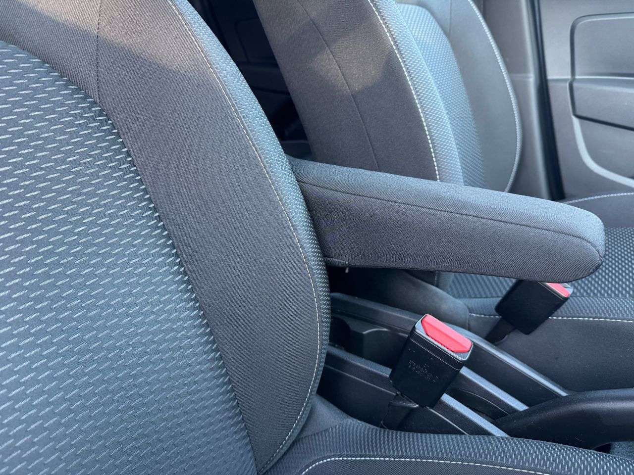 2019 DACIA DUSTER 2019 DACIA DUSTER