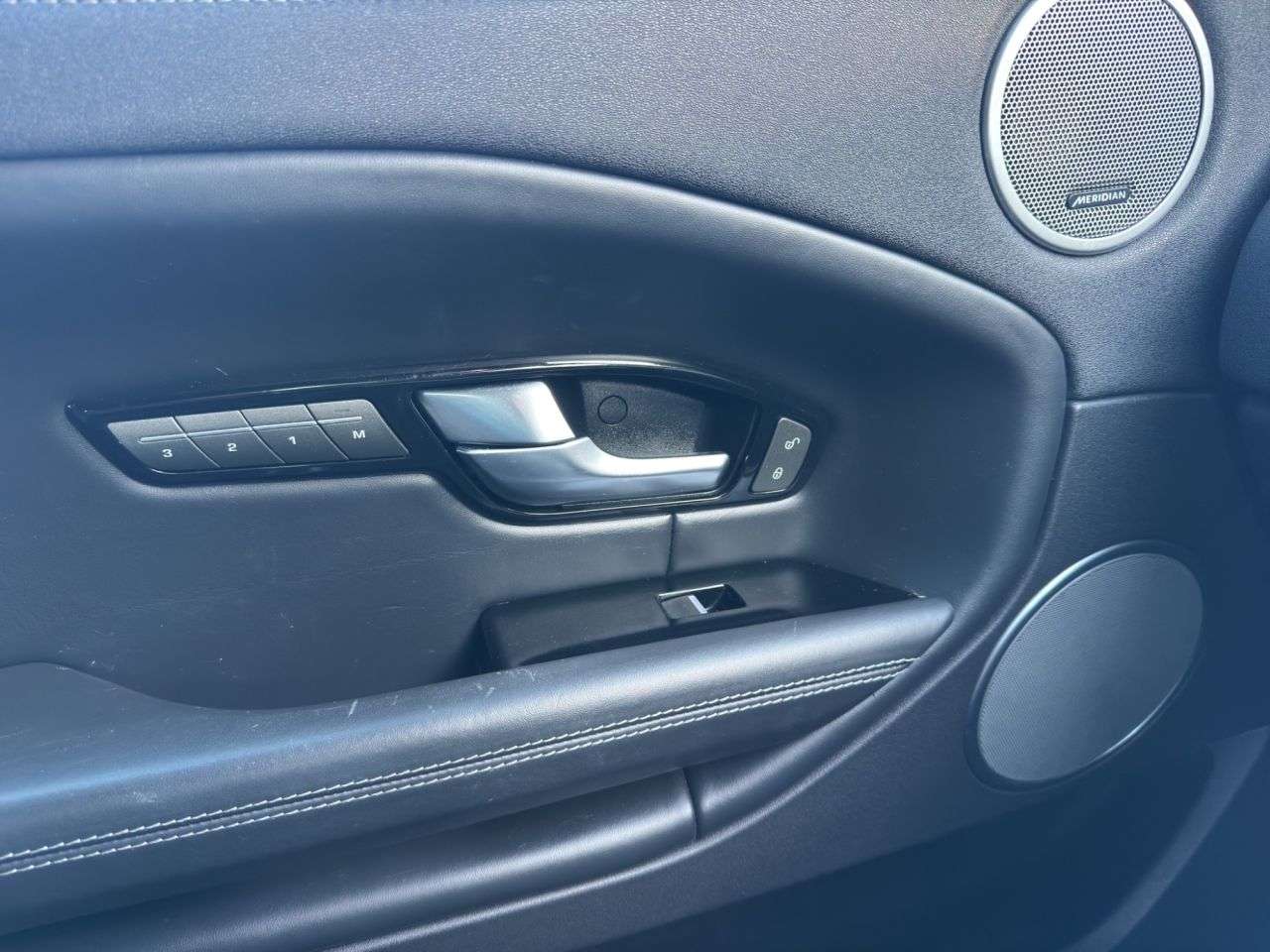 2017 LAND ROVER RANGE ROVER EVOQUE 2017 LAND ROVER RANGE ROVER EVOQUE