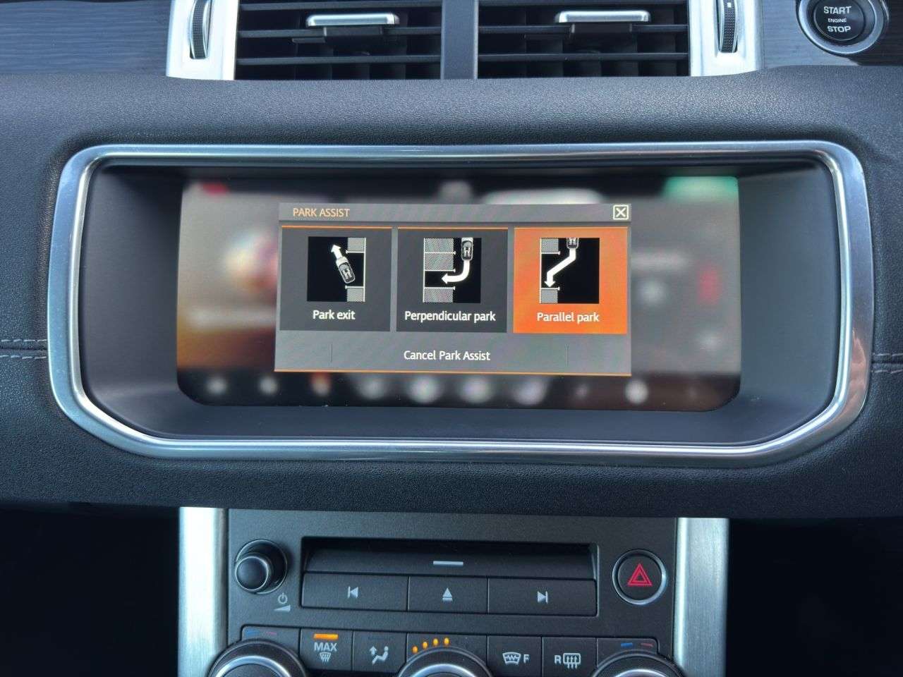 2017 LAND ROVER RANGE ROVER EVOQUE 2017 LAND ROVER RANGE ROVER EVOQUE