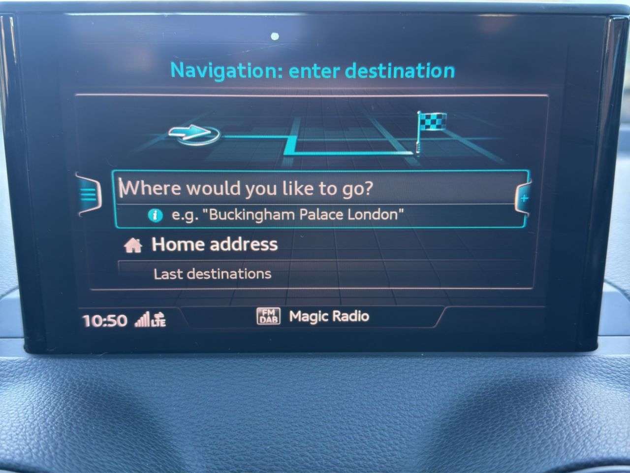 2018 AUDI Q2 2018 AUDI Q2