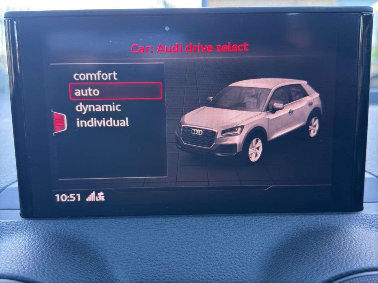 2018 AUDI Q2 2018 AUDI Q2