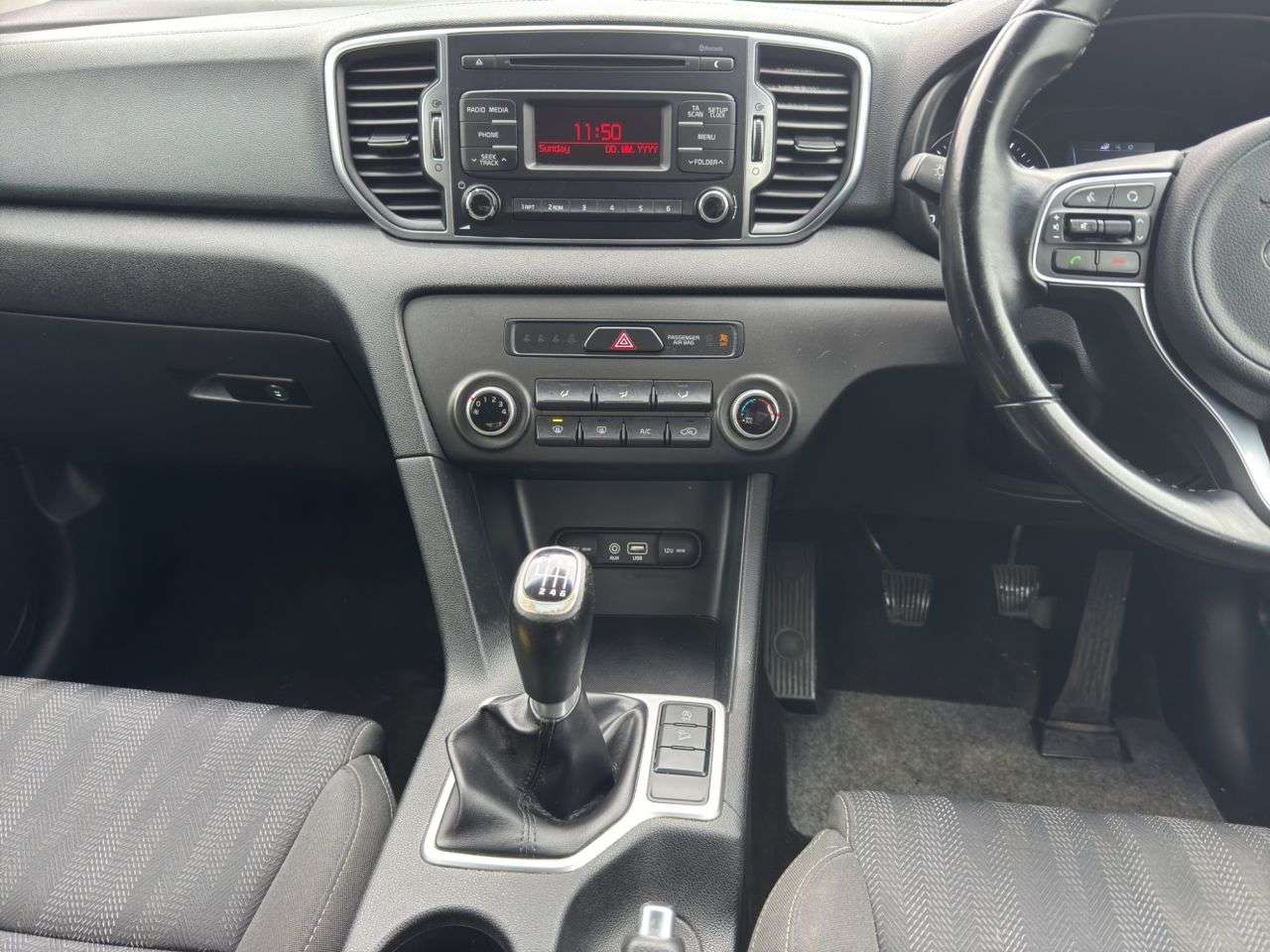 2017 KIA SPORTAGE 2017 KIA SPORTAGE