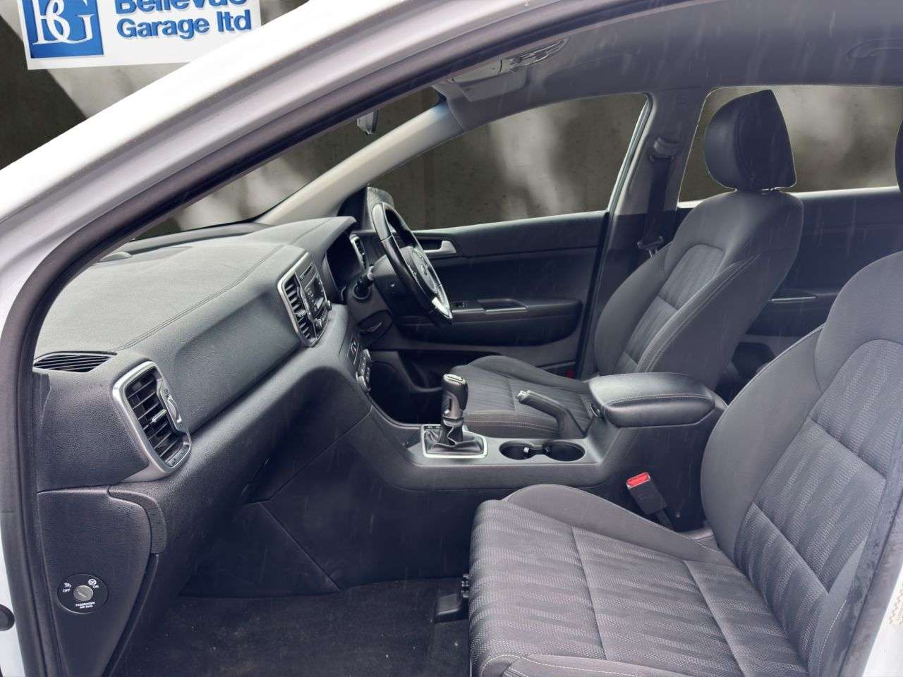 2017 KIA SPORTAGE 2017 KIA SPORTAGE