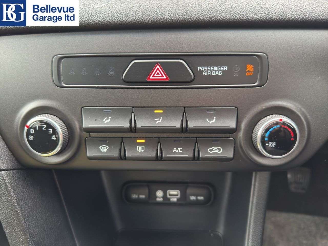 2017 KIA SPORTAGE 2017 KIA SPORTAGE