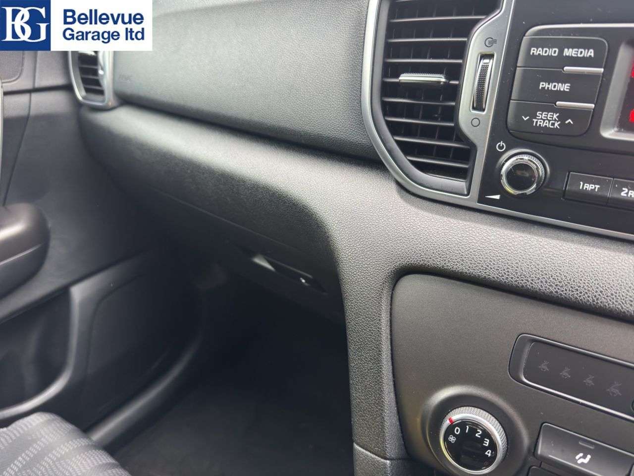 2017 KIA SPORTAGE 2017 KIA SPORTAGE