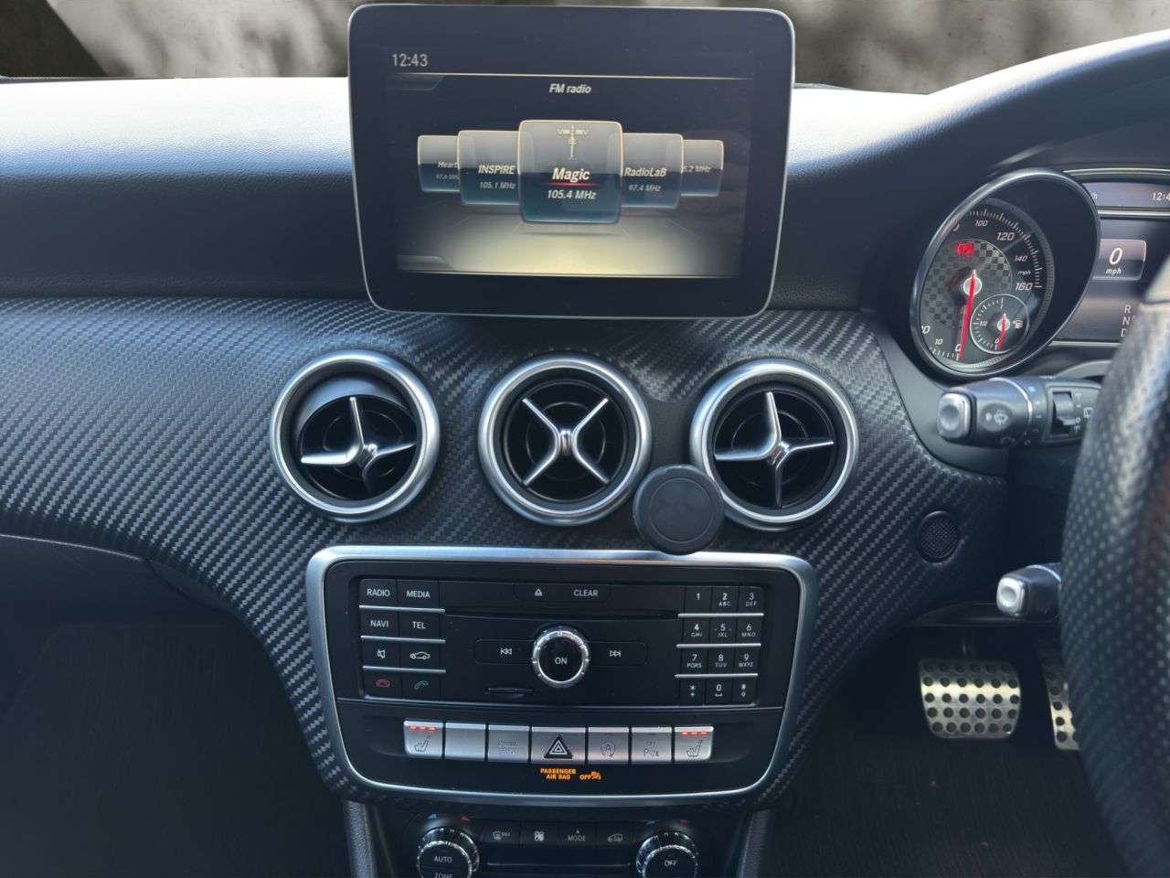 2016 MERCEDES-BENZ A-CLASS 2016 MERCEDES-BENZ A-CLASS