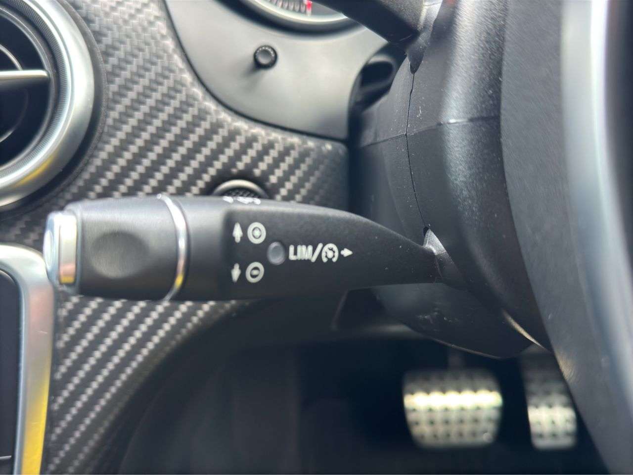 2016 MERCEDES-BENZ A-CLASS 2016 MERCEDES-BENZ A-CLASS