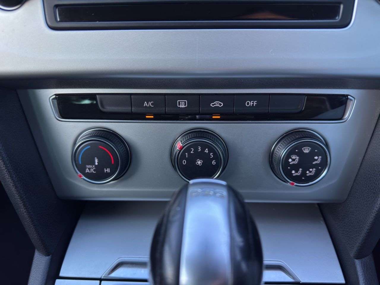 2015 VOLKSWAGEN PASSAT 2015 VOLKSWAGEN PASSAT