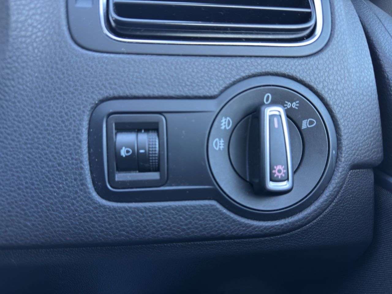 2016 VOLKSWAGEN POLO 2016 VOLKSWAGEN POLO