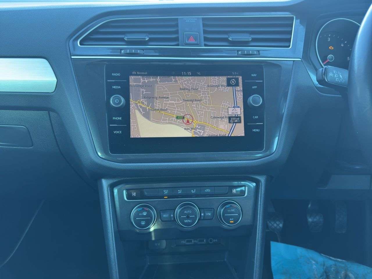 2017 VOLKSWAGEN TIGUAN 2017 VOLKSWAGEN TIGUAN