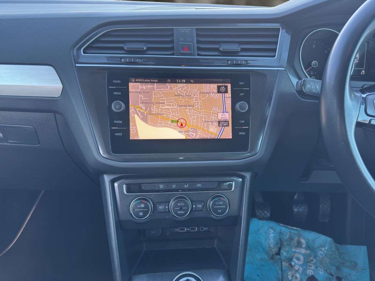 2017 VOLKSWAGEN TIGUAN 2017 VOLKSWAGEN TIGUAN